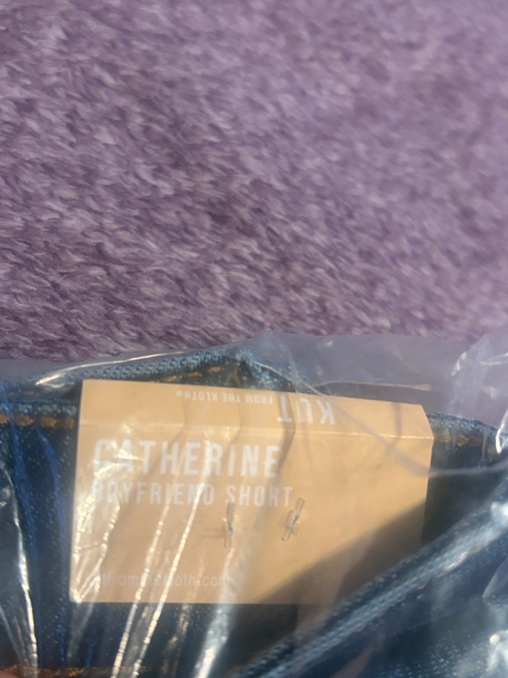 KUT from the Kloth Catherine Boyfriend Short, size 4